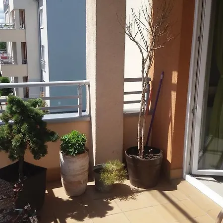 Apartmán Apartament Z Antresola Reda